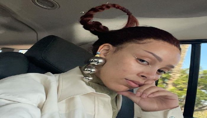 Doja cat no makeup